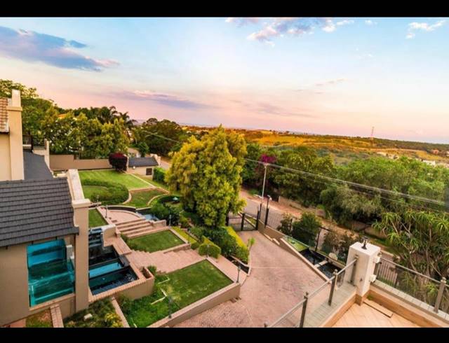 3,048M² HOTEL FOR SALE IN WATERKLOOF RIDGE